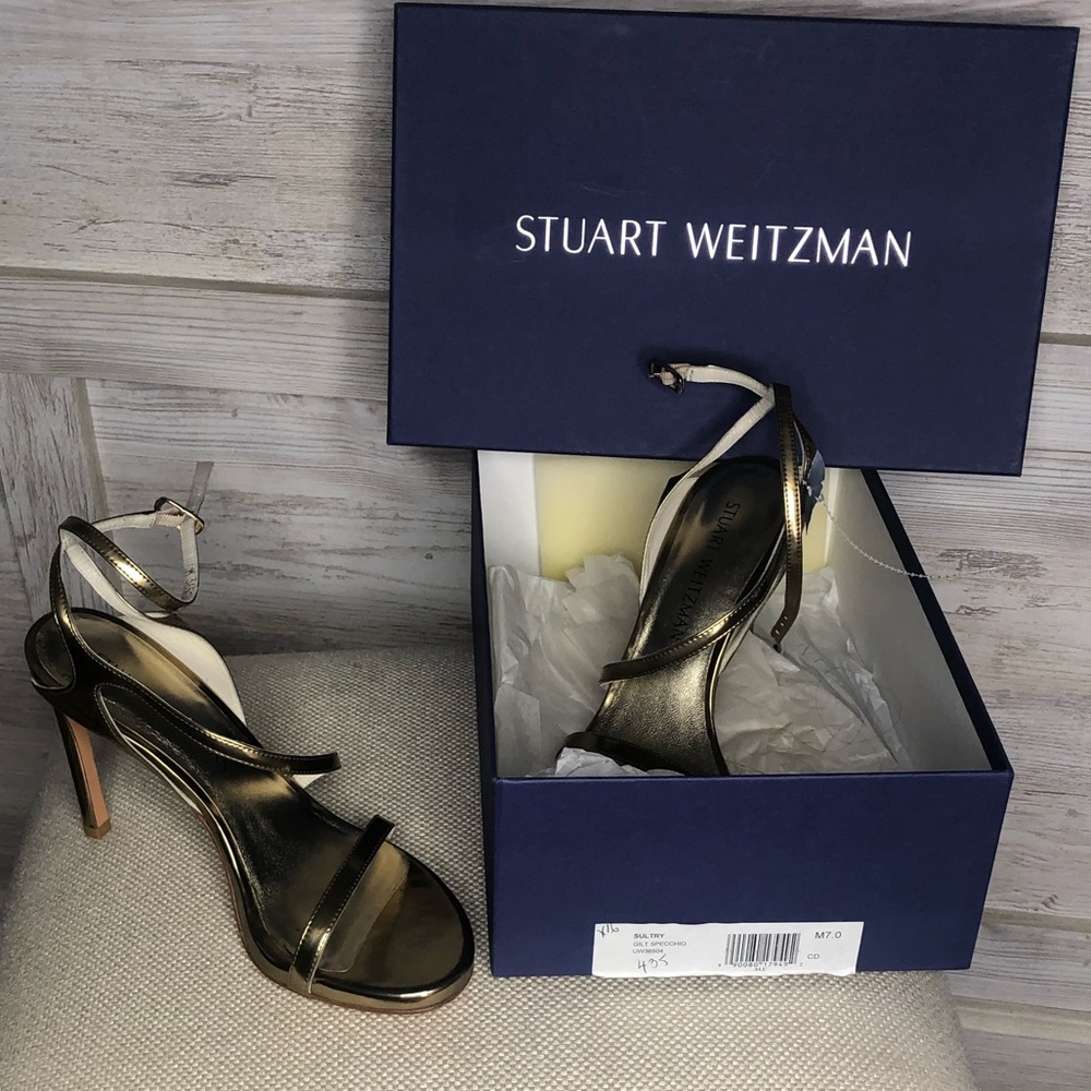 Stuart Weitzman Gold heels sz 7